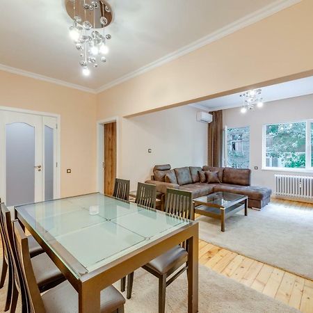 Central Apartment Σόφια Εξωτερικό φωτογραφία