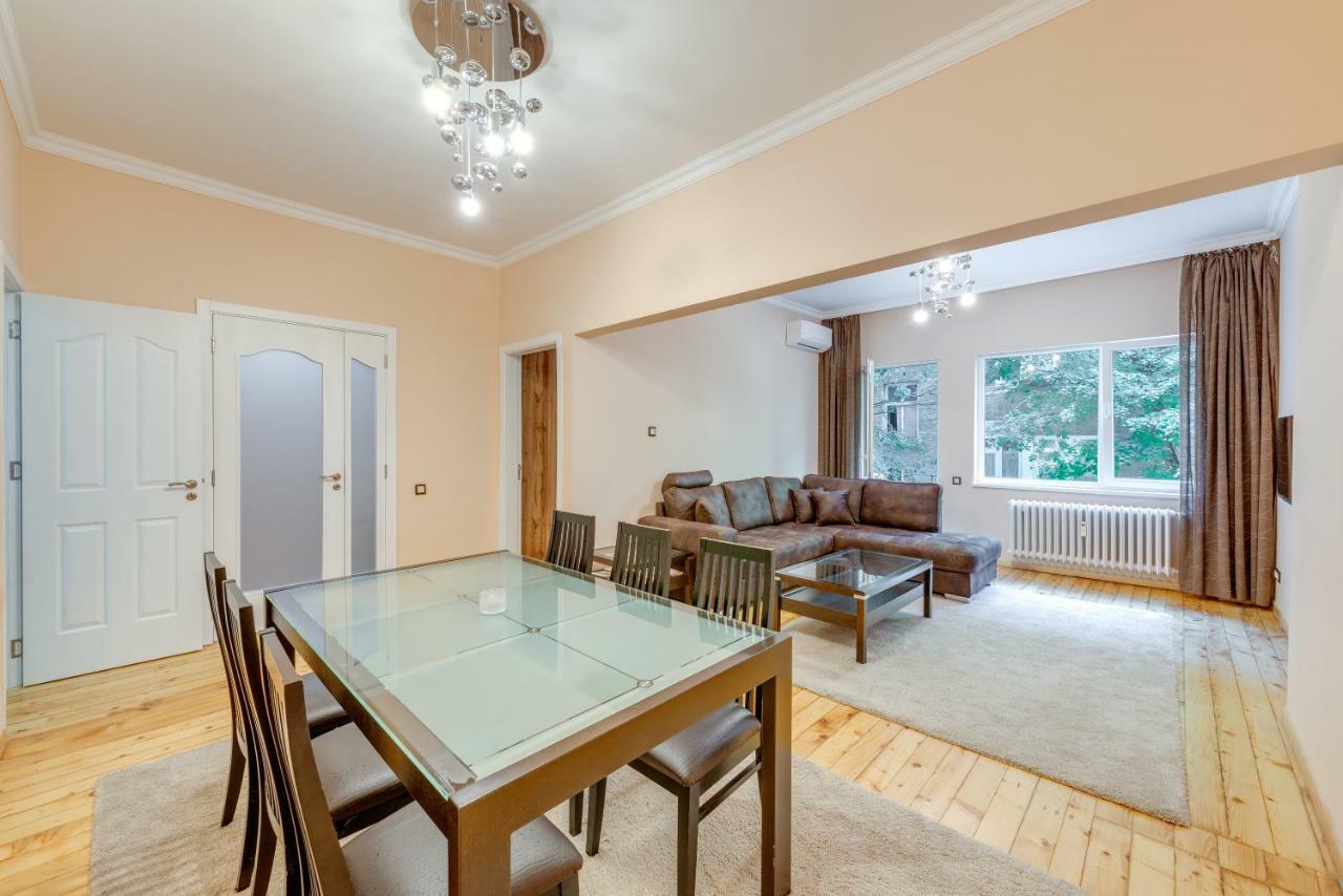 Central Apartment Σόφια Εξωτερικό φωτογραφία